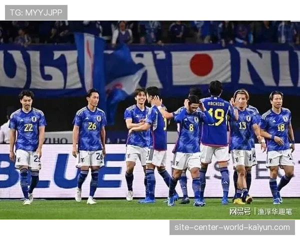 日本队佐藤龙之介首轮独造四球，展现中场核心价值